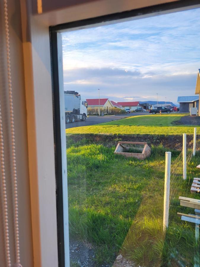 Meribella Studio Apartment Eyrarbakki ภายนอก รูปภาพ